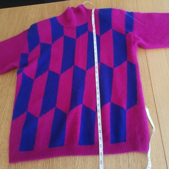 Vintage 80's 90's Angora Rabbit Hair and Lambswool Bright Geometric Swea… - Picture 15 of 16